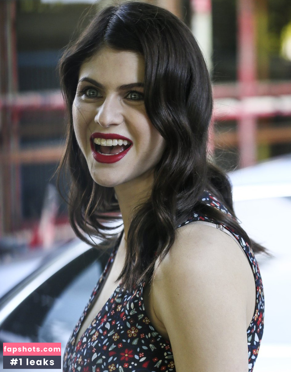 Alexandra Daddario Nahé úniky fotek pouze od fanoušků #915 - Fapshots