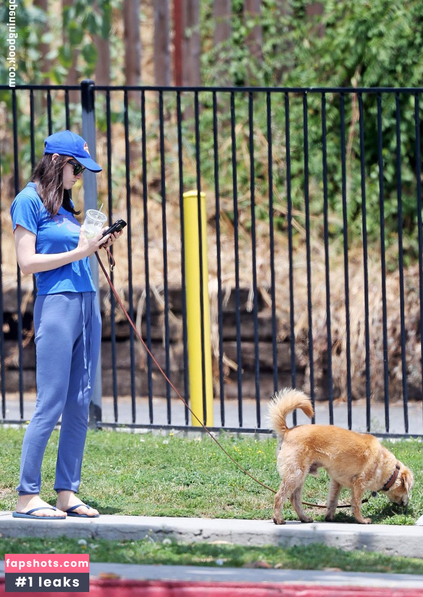 Alexandra Daddario Nahé úniky fotek pouze od fanoušků #950 - Fapshots