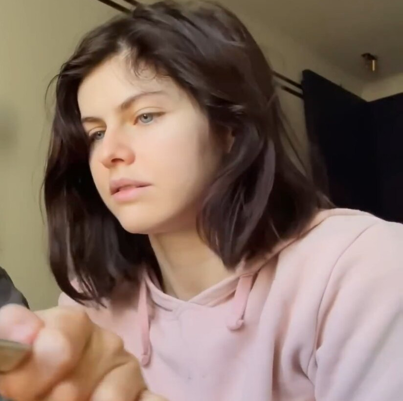 alexandra-daddario gallery photo #1068