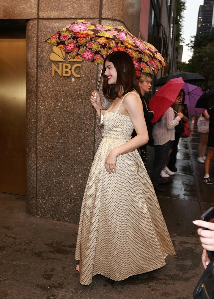 alexandra-daddario gallery photo #1733