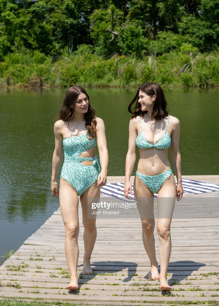 alexandra-daddario gallery photo #2072