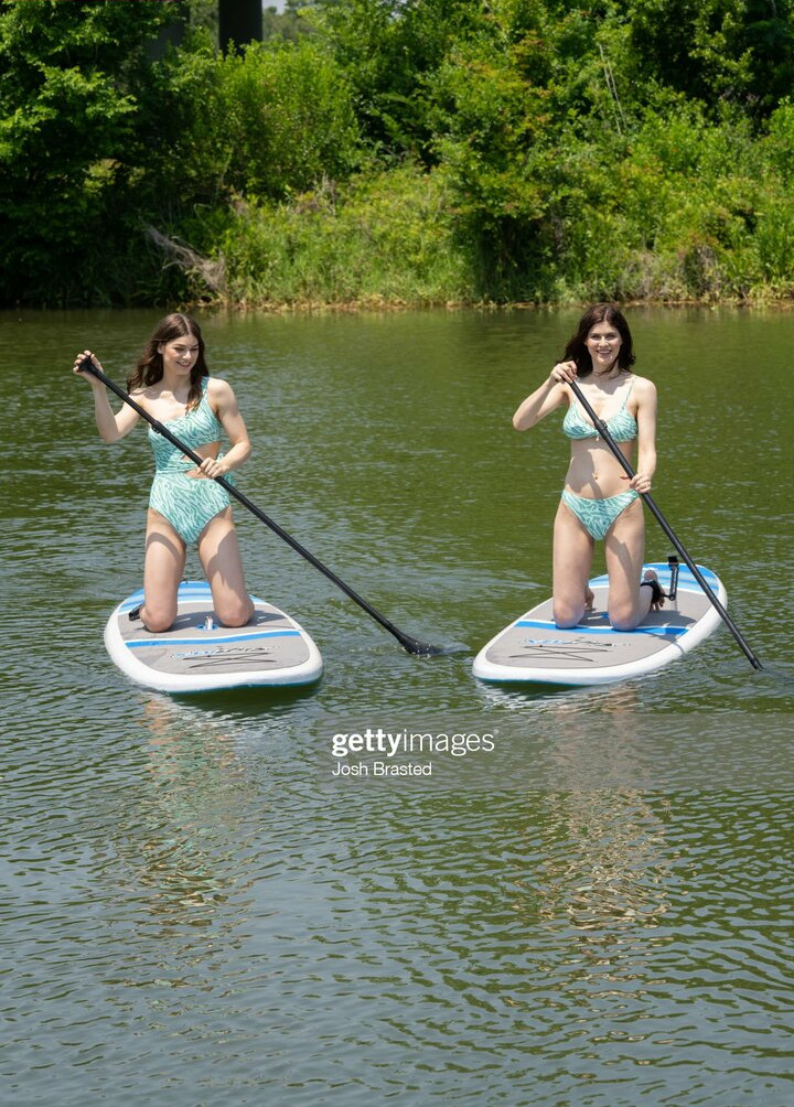 alexandra-daddario gallery photo #2073