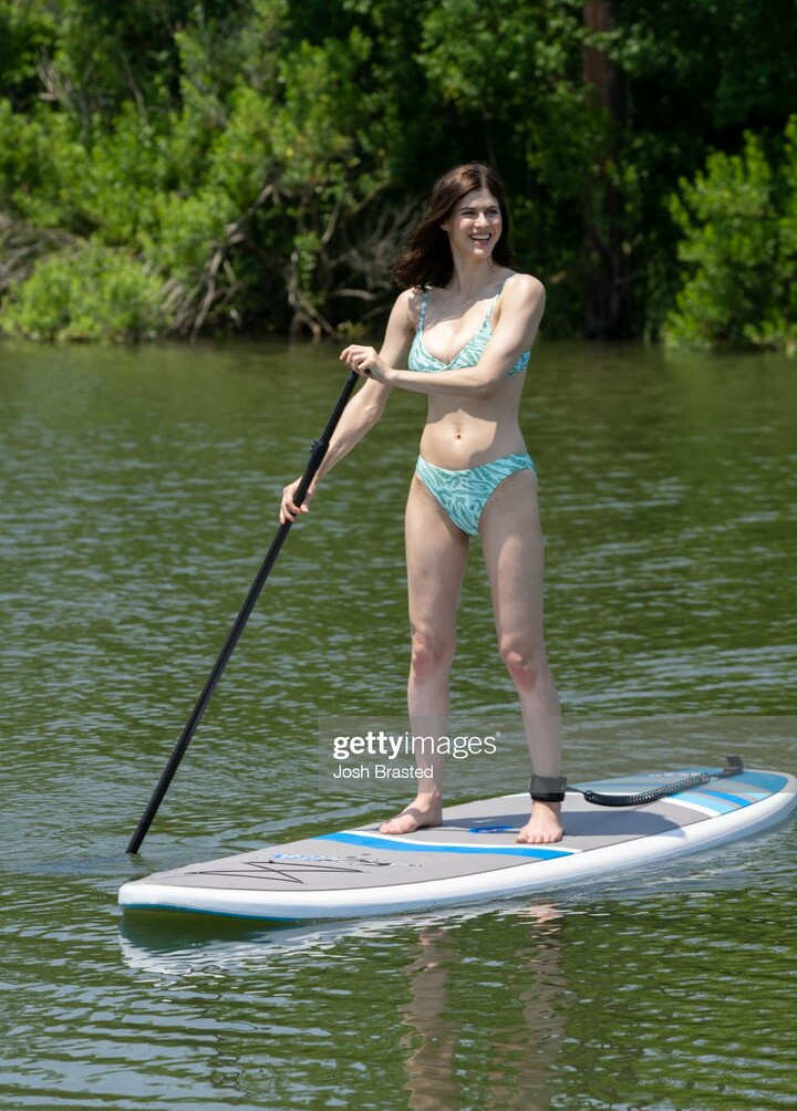 alexandra-daddario gallery photo #2074