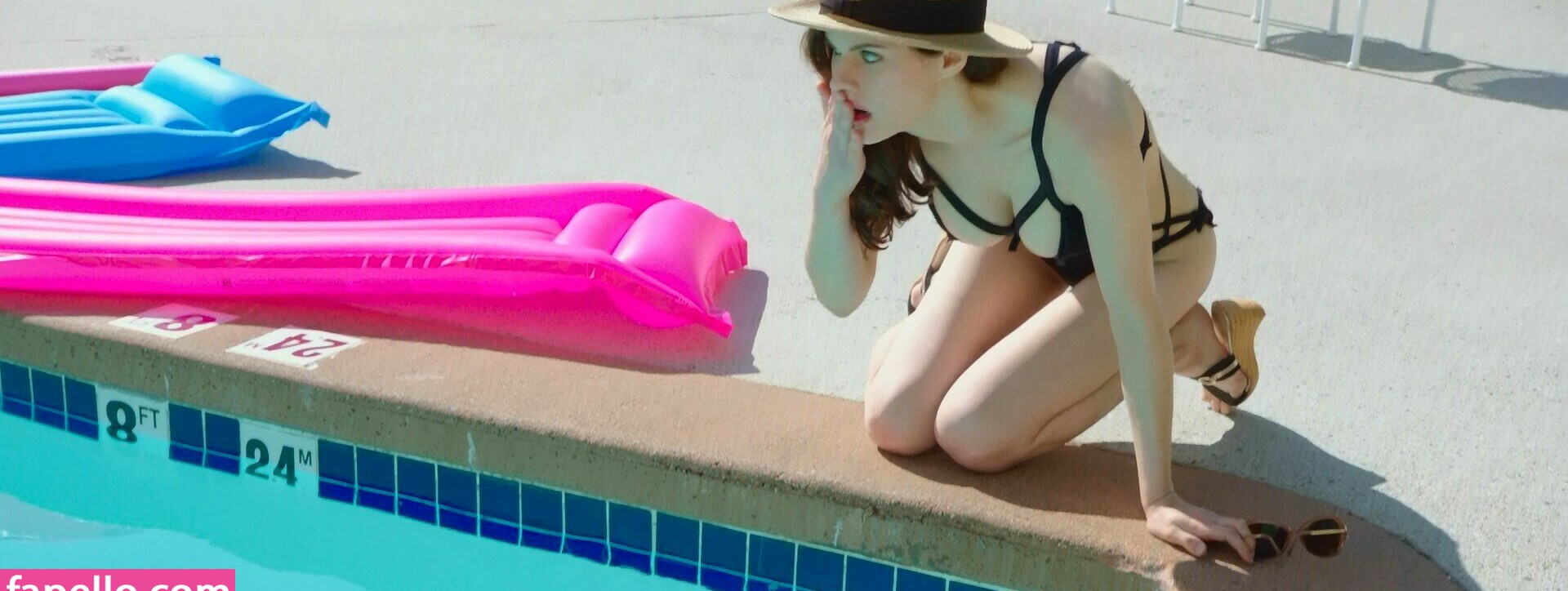 alexandra-daddario gallery photo #2095