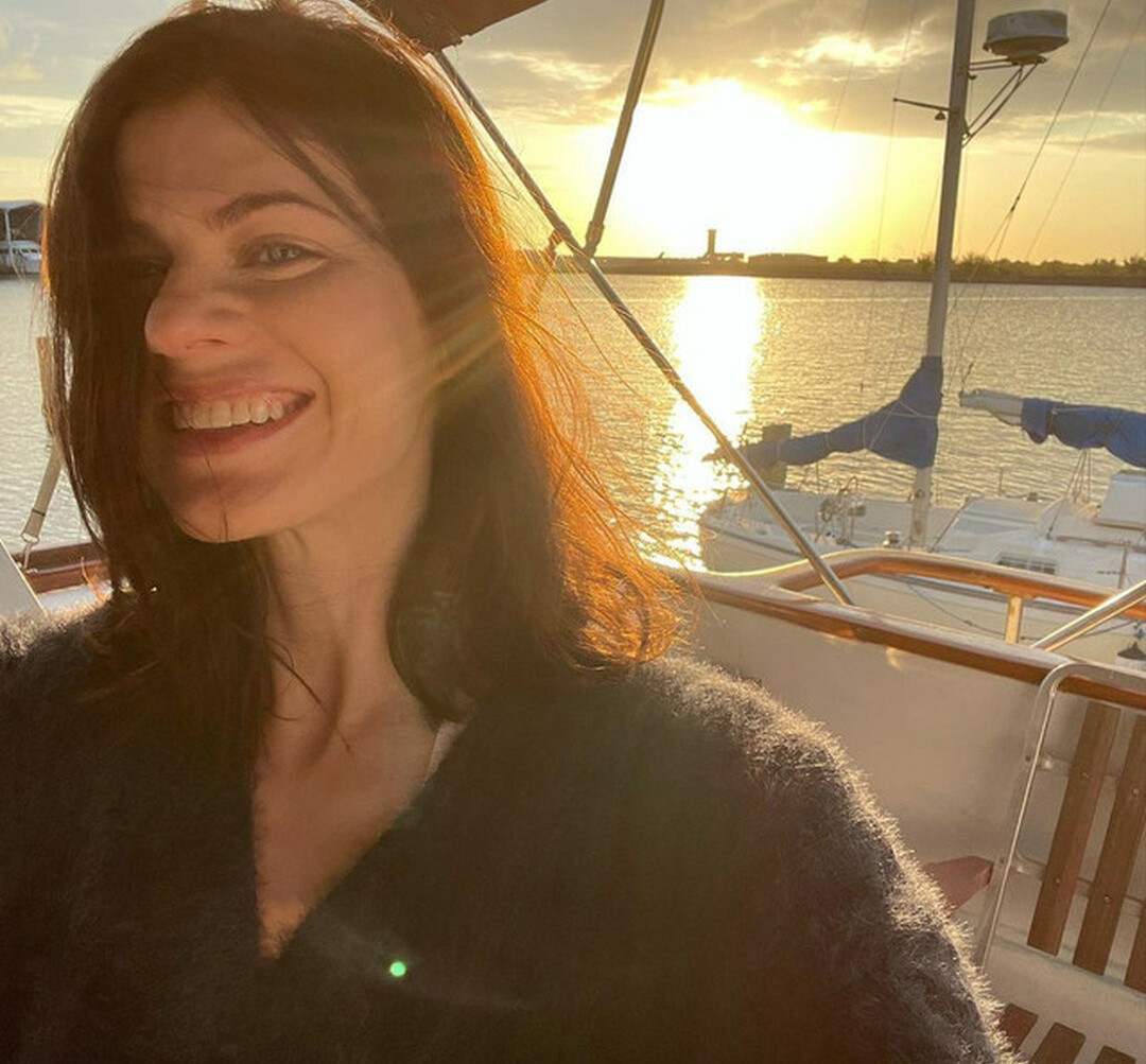 alexandra-daddario gallery photo #2369