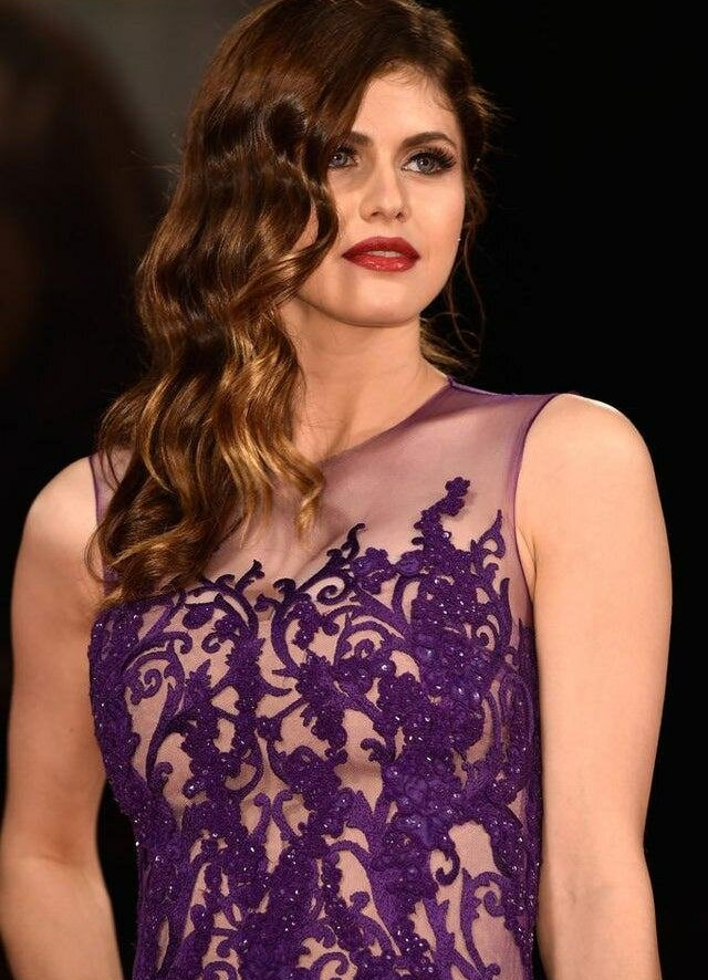 alexandra-daddario gallery photo #2543