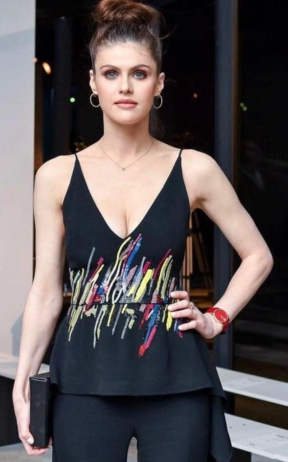 alexandra-daddario gallery photo #2552