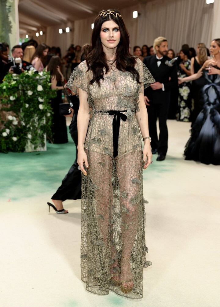 alexandra-daddario gallery photo #808