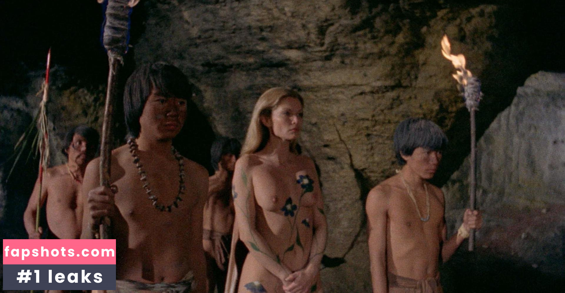 Alexandra Delli Colli gallery photo #5