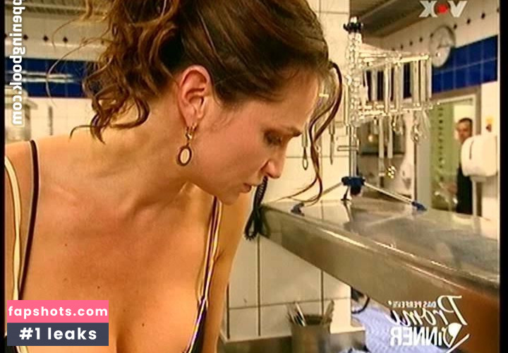 Alexandra Kamp Groeneveld gallery photo #35