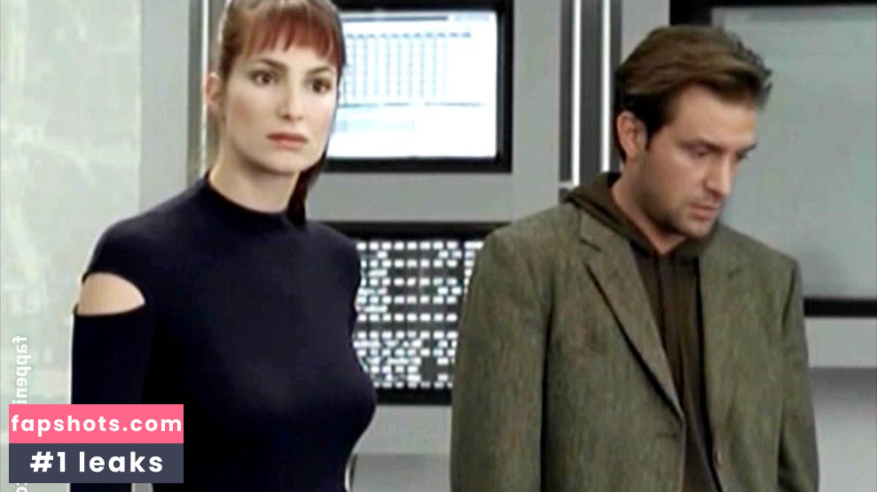 Alexandra Kamp gallery photo #40