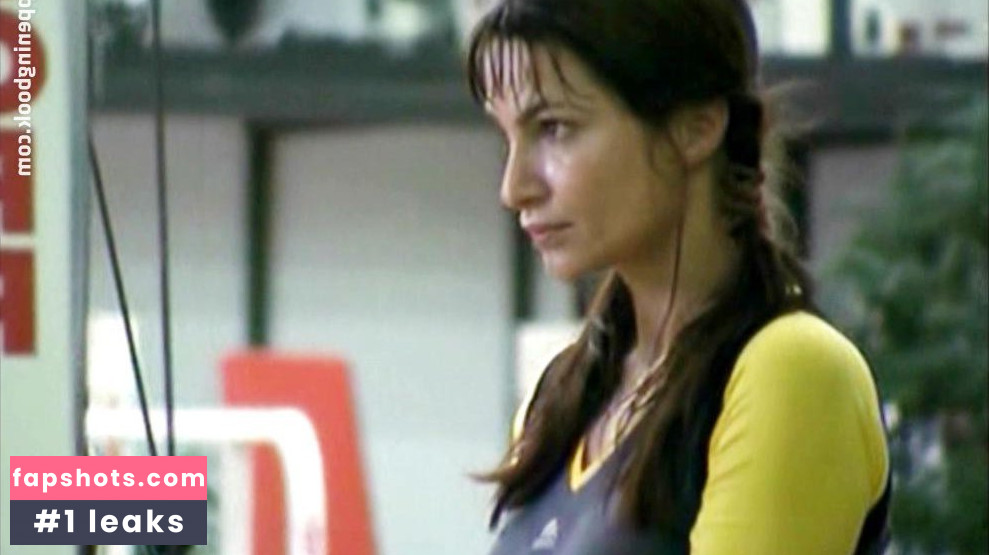 Alexandra Kamp gallery photo #41