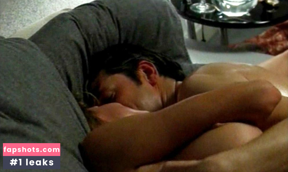 Alexandra Kamp gallery photo #46