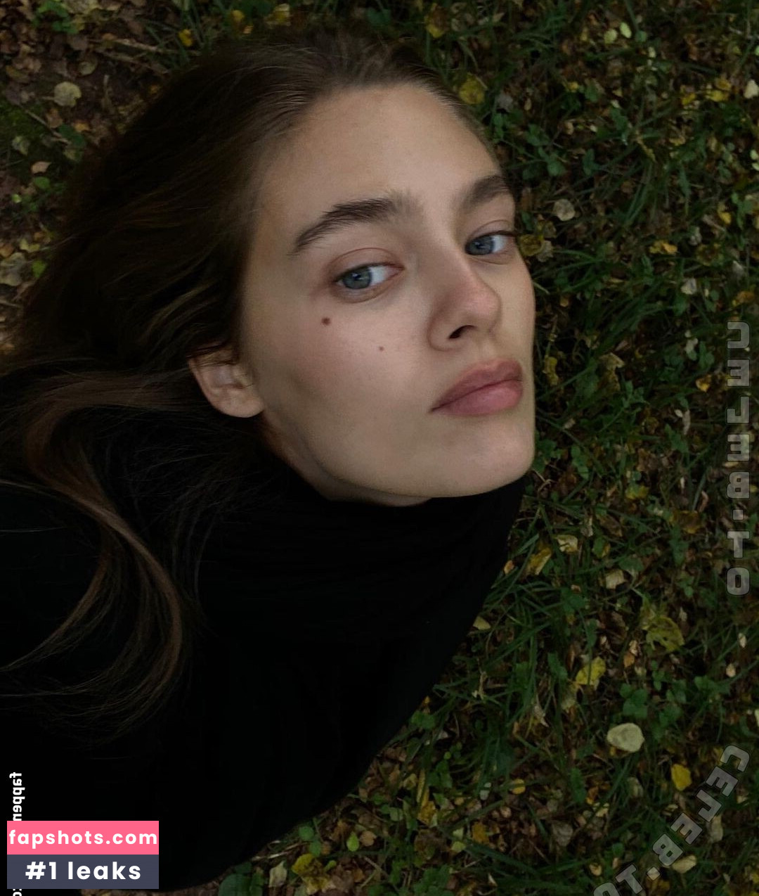 Alexandra Moskaleva gallery photo #4