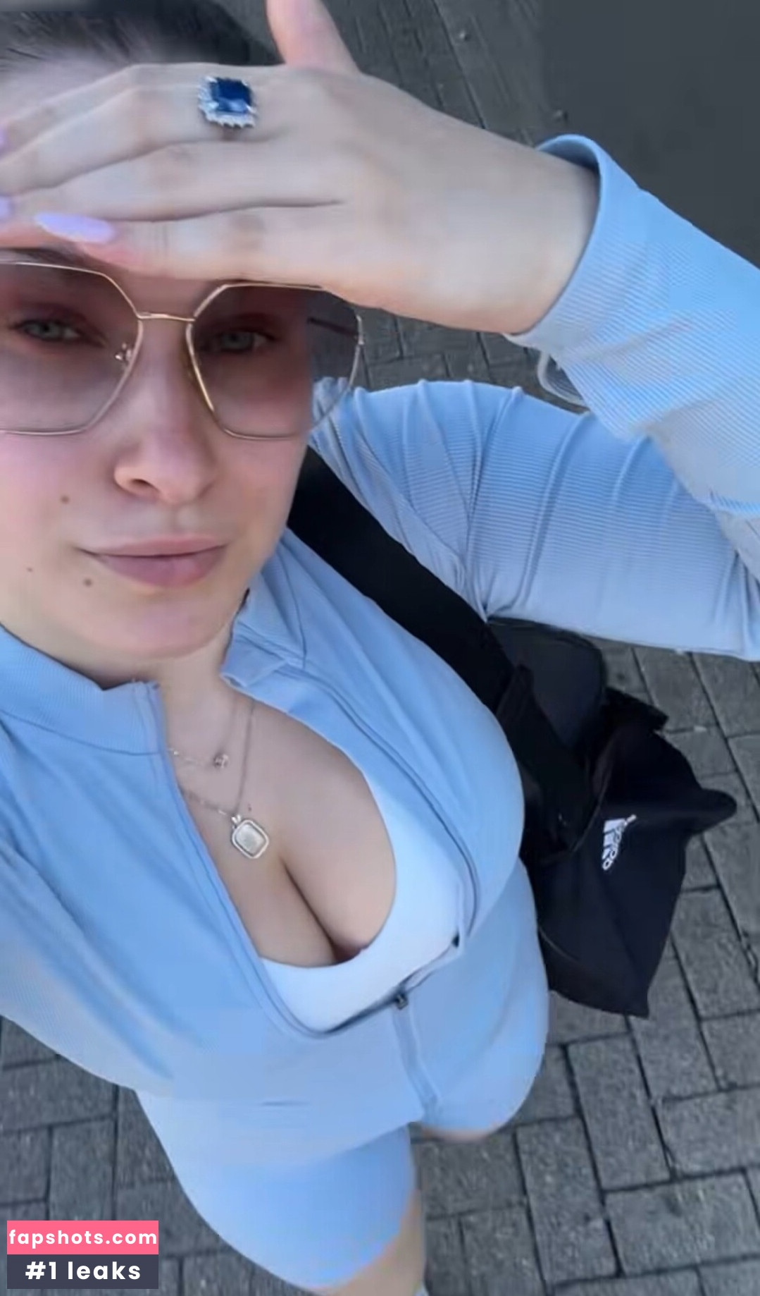 Alexandra.Ohrem gallery photo #2