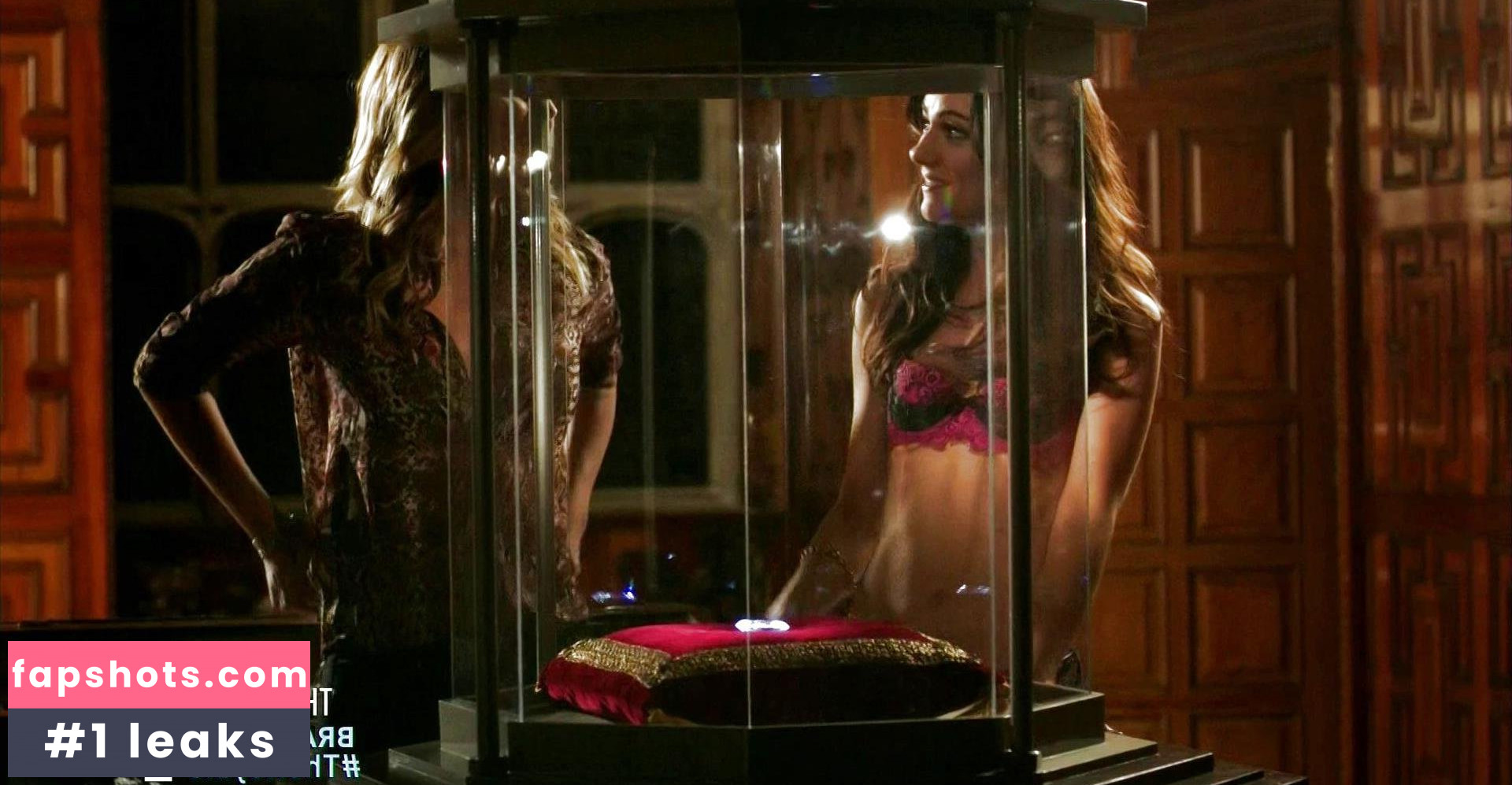 Alexandra Park nude babe gallery