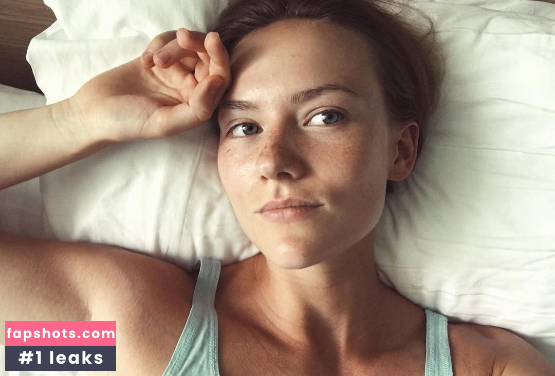 Alexandra Saitova gallery photo #15