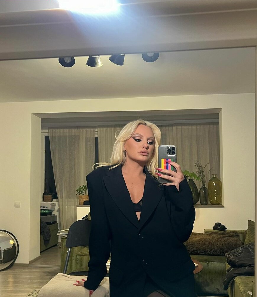 alexandra-stan gallery photo #832