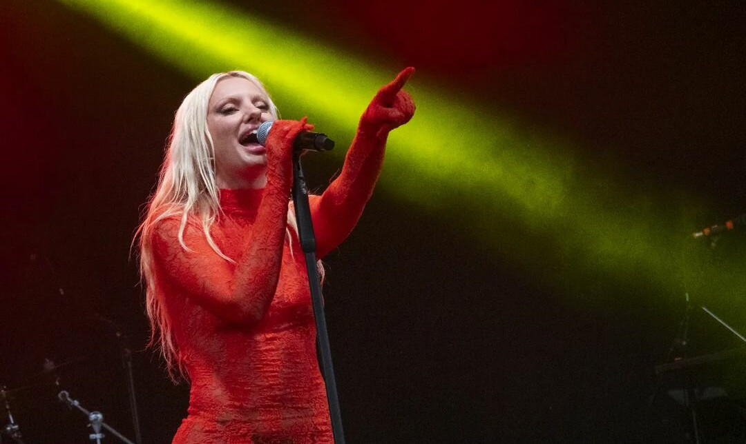 alexandra-stan gallery photo #962