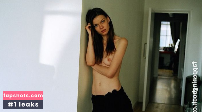 Alexandra Vittek gallery photo #2