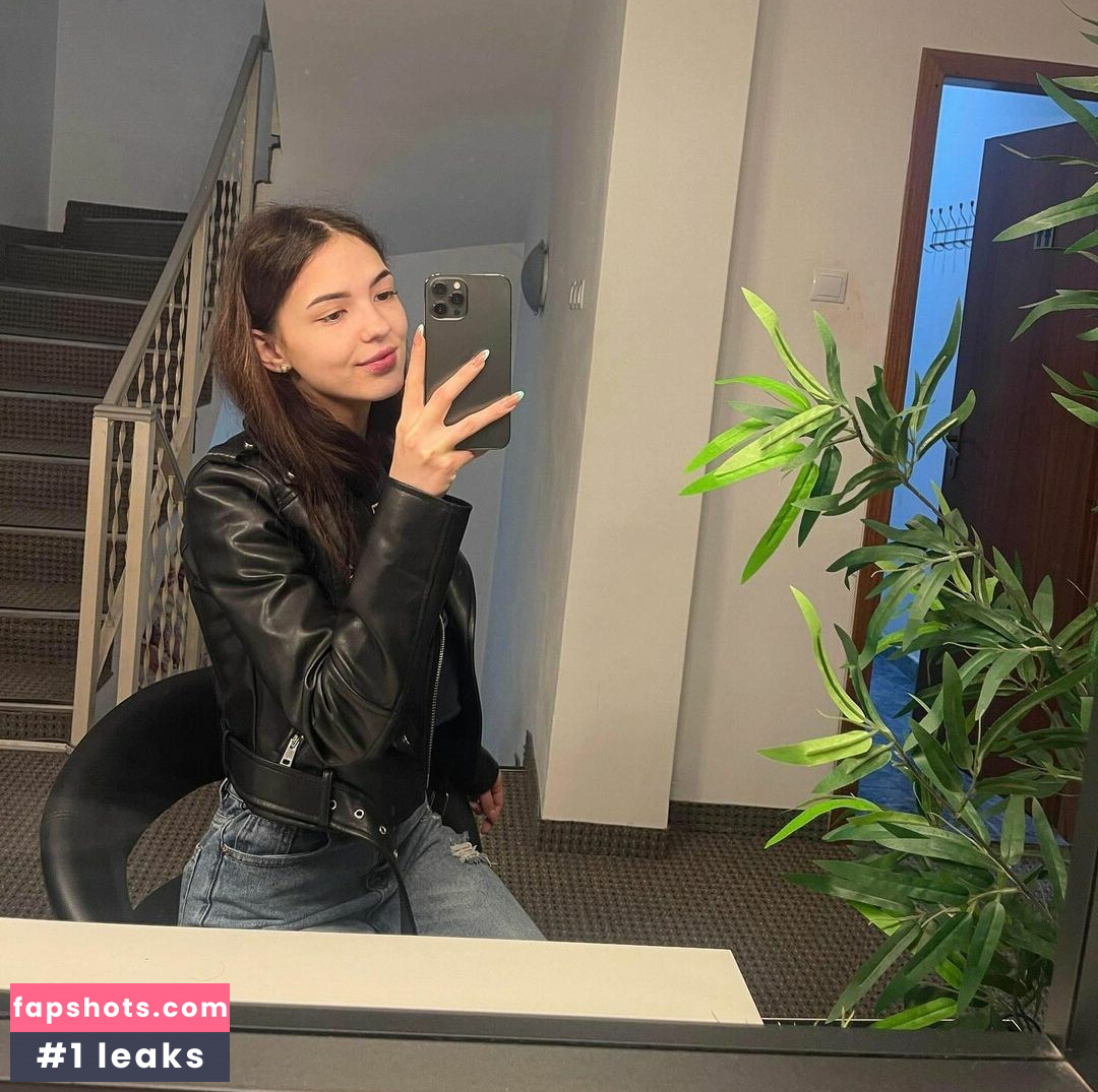 Alexandragalatan gallery photo #25