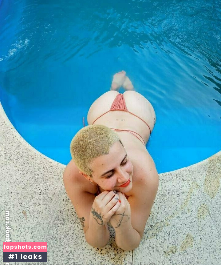 alexandratudor gallery photo #7