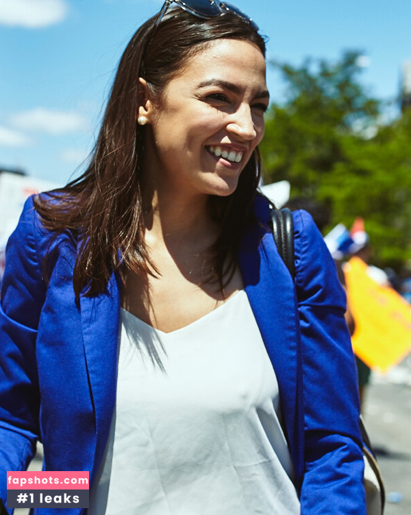 Alexandria Ocasio-Cortez gallery photo #111