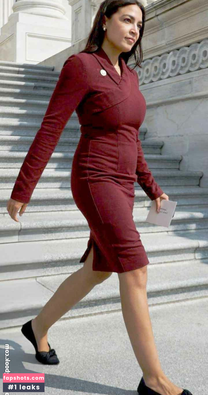 Alexandria Ocasio-Cortez gallery photo #20