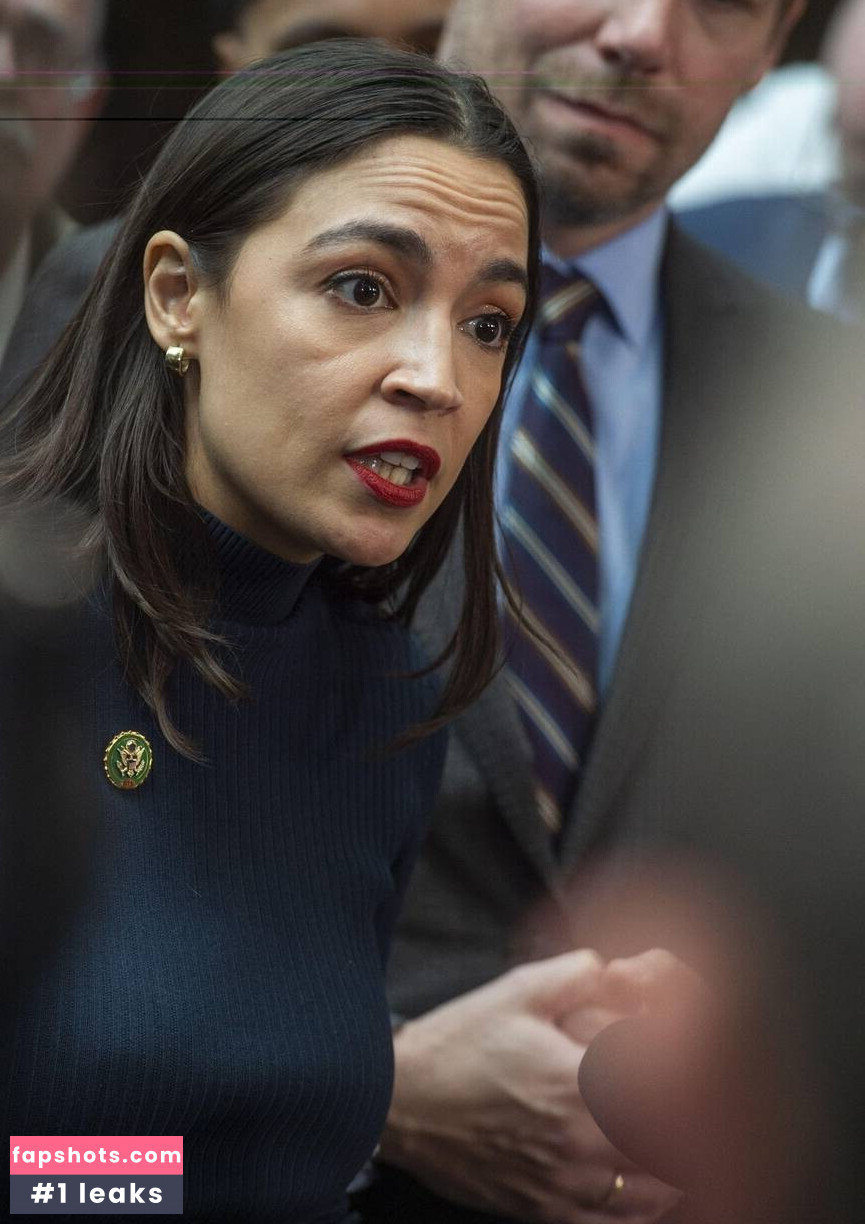 Alexandria Ocasio-Cortez gallery photo #30