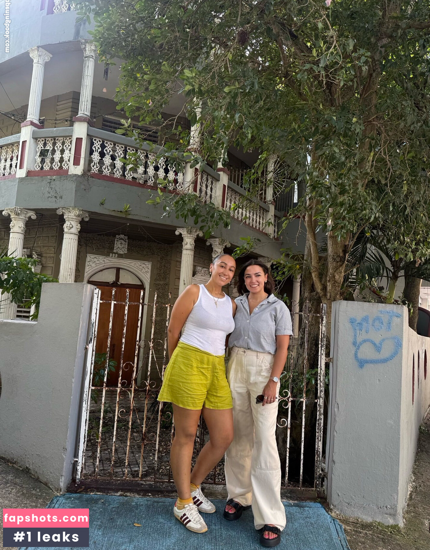 Alexandria Ocasio-Cortez gallery photo #4