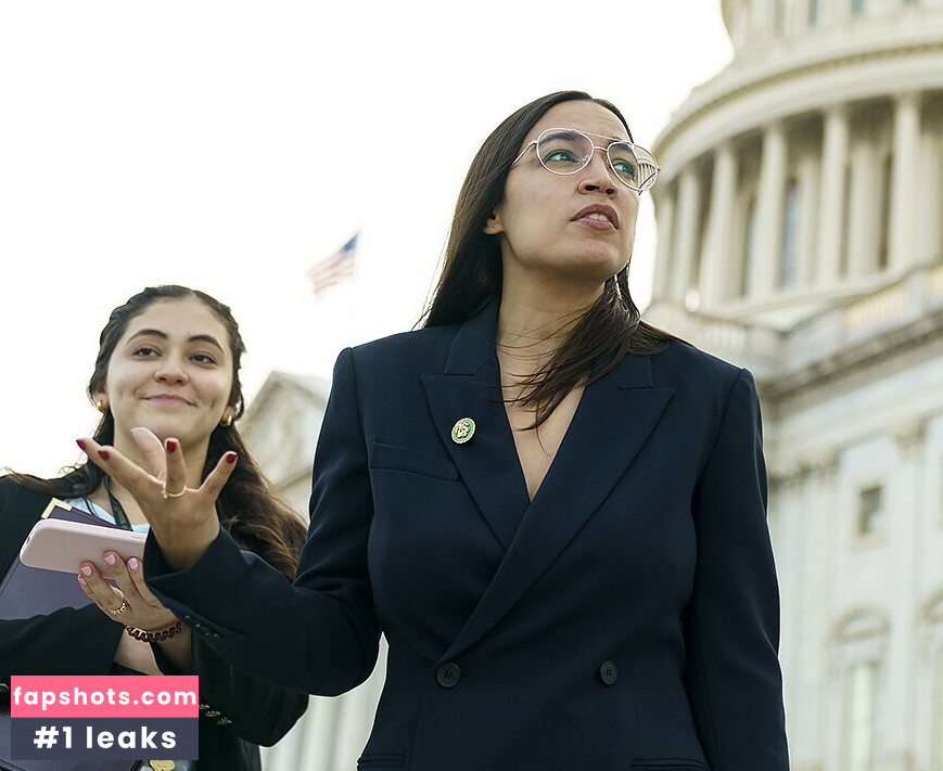 Alexandria Ocasio-Cortez gallery photo #8