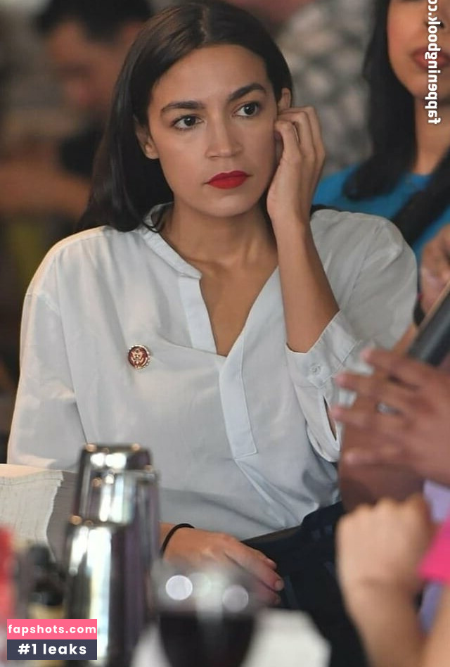 Alexandria Ocasio-Cortez gallery photo #80