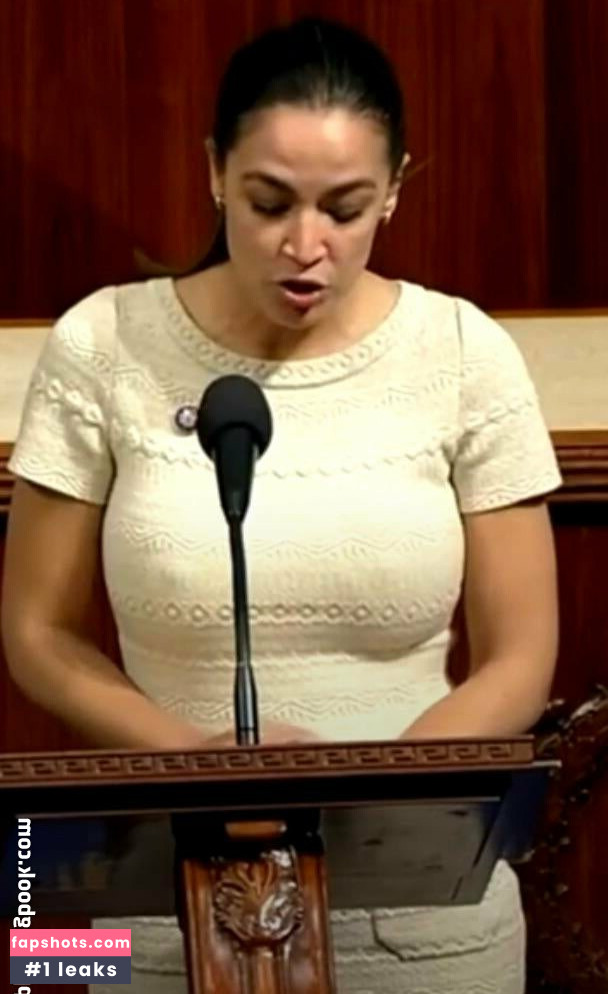 Alexandria Ocasio-Cortez gallery photo #95