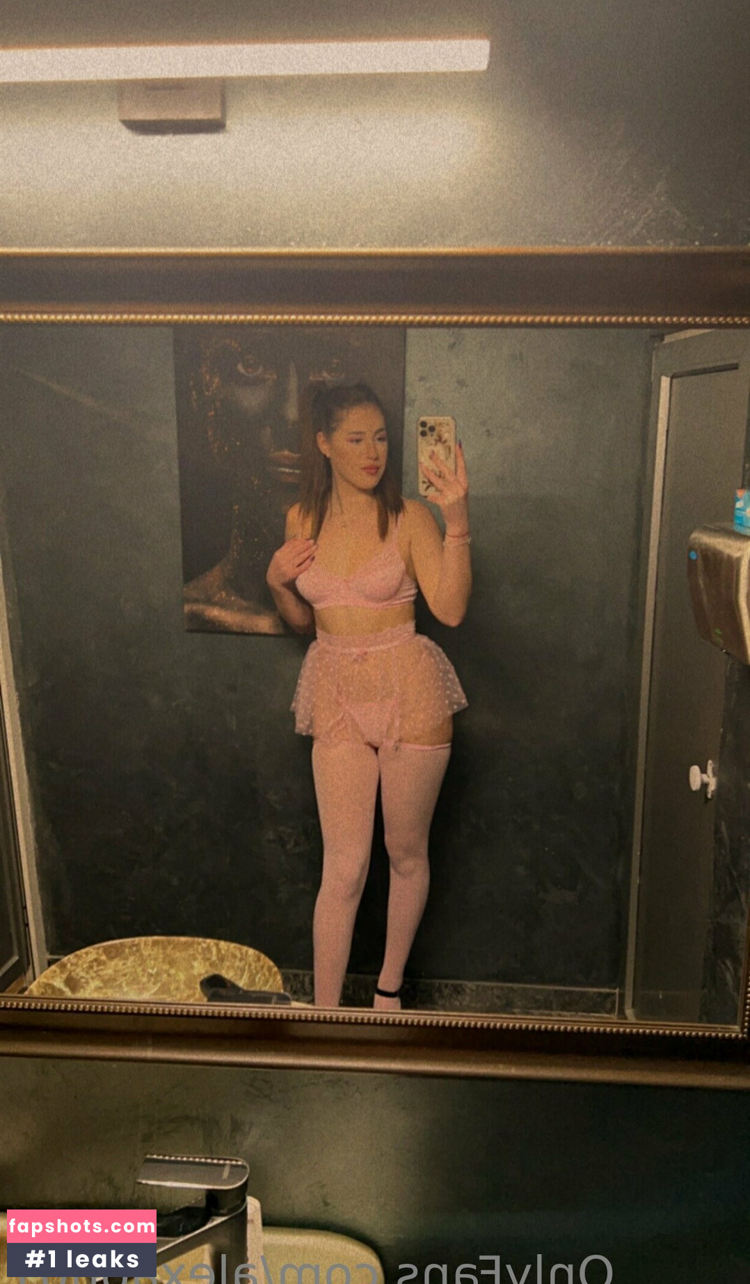 alexaon01 gallery photo #13