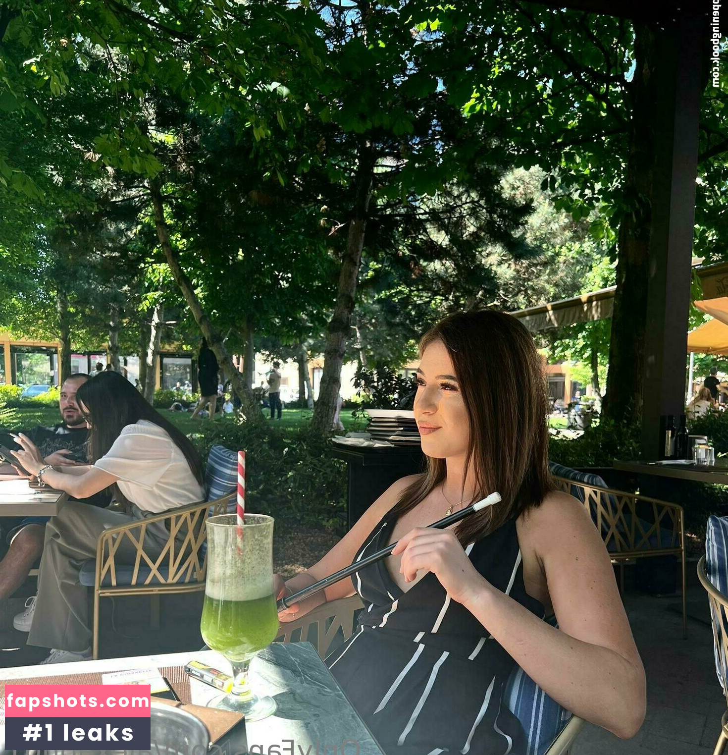 alexaon01 nude babe gallery