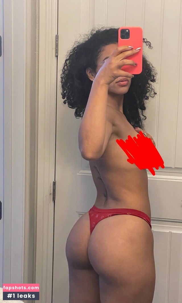 Alexi Johnson gallery photo #42