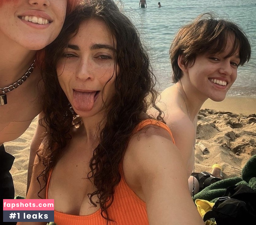 Alexi Pappas nude babe gallery