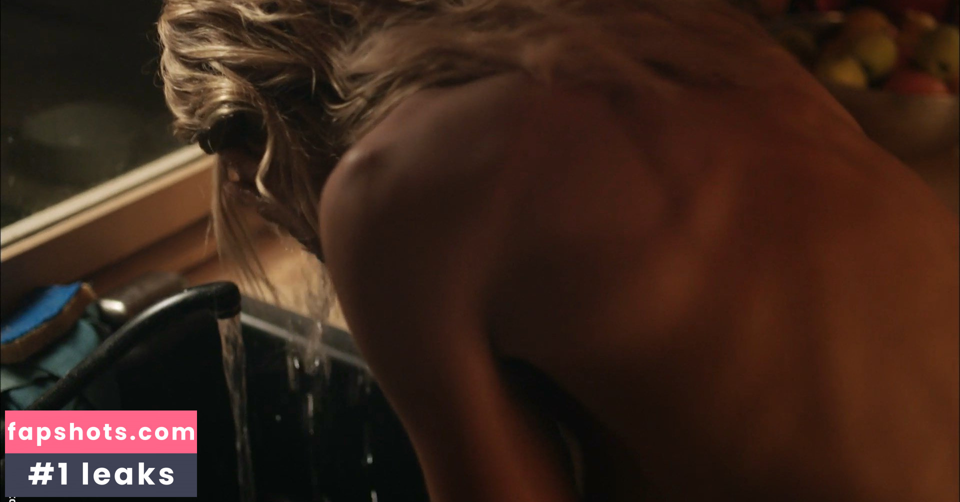 Alexia Barlier gallery photo #2