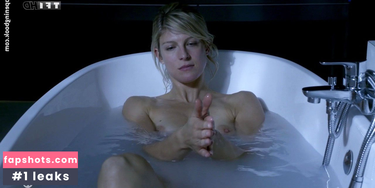 Alexia Barlier gallery photo #11