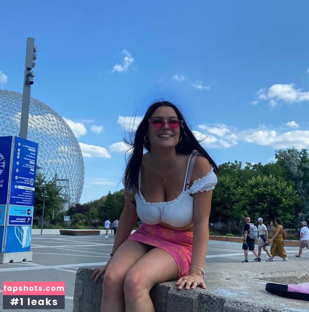 Alexia C gallery photo #13