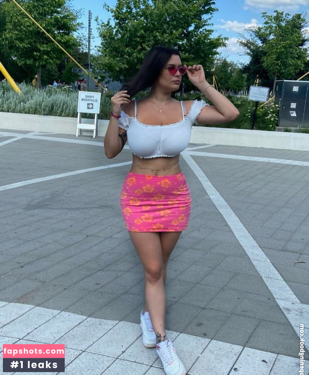 Alexia C gallery photo #17