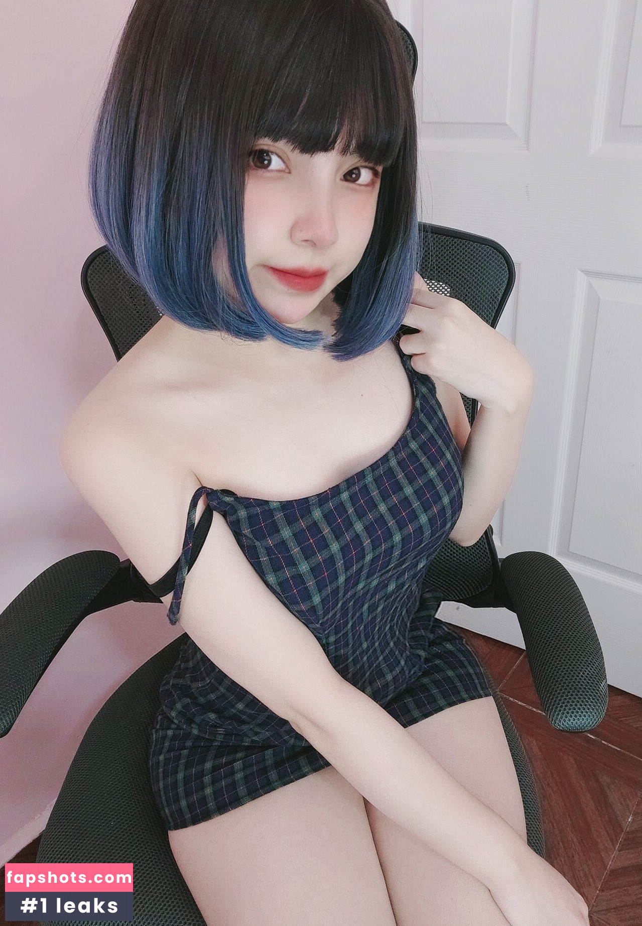 Alexia Kyung gallery photo #21