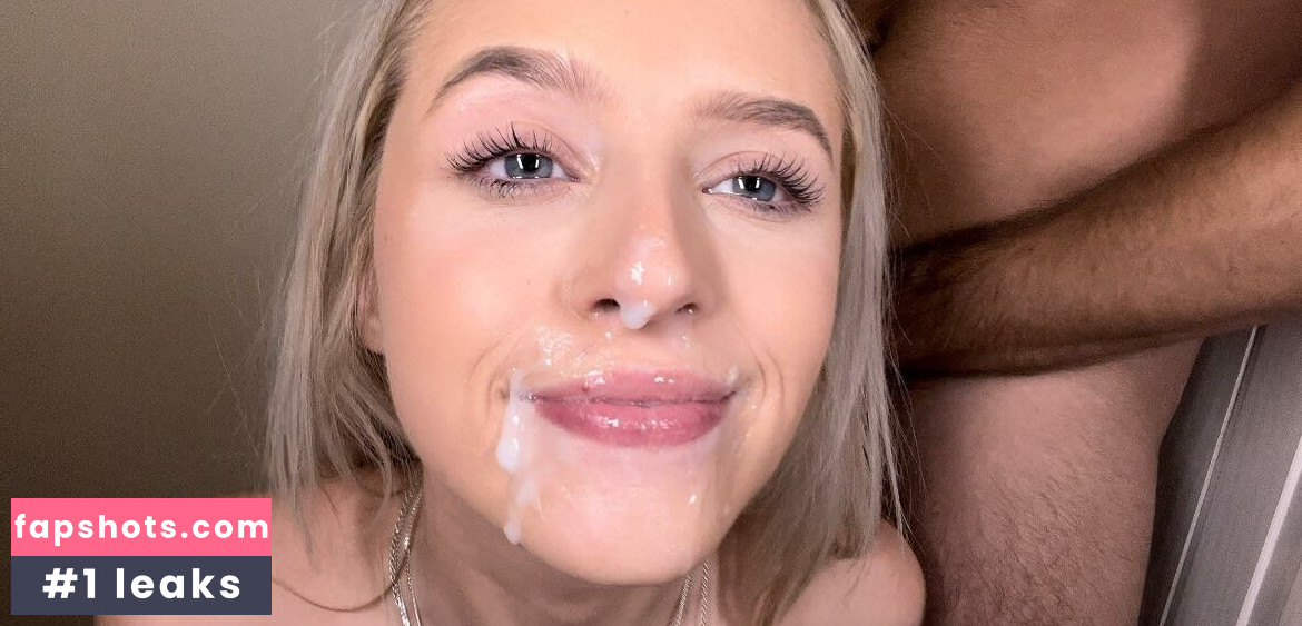 Alexia Woods gallery photo #17