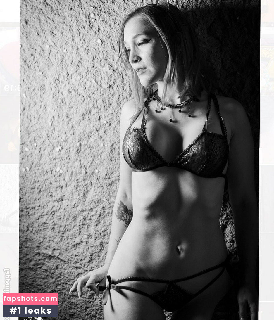 Alexiagwen Nude Leaks OnlyFans Photos #13 - Fapshots