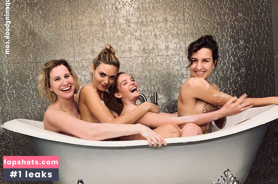 Alexina Graham gallery photo #57