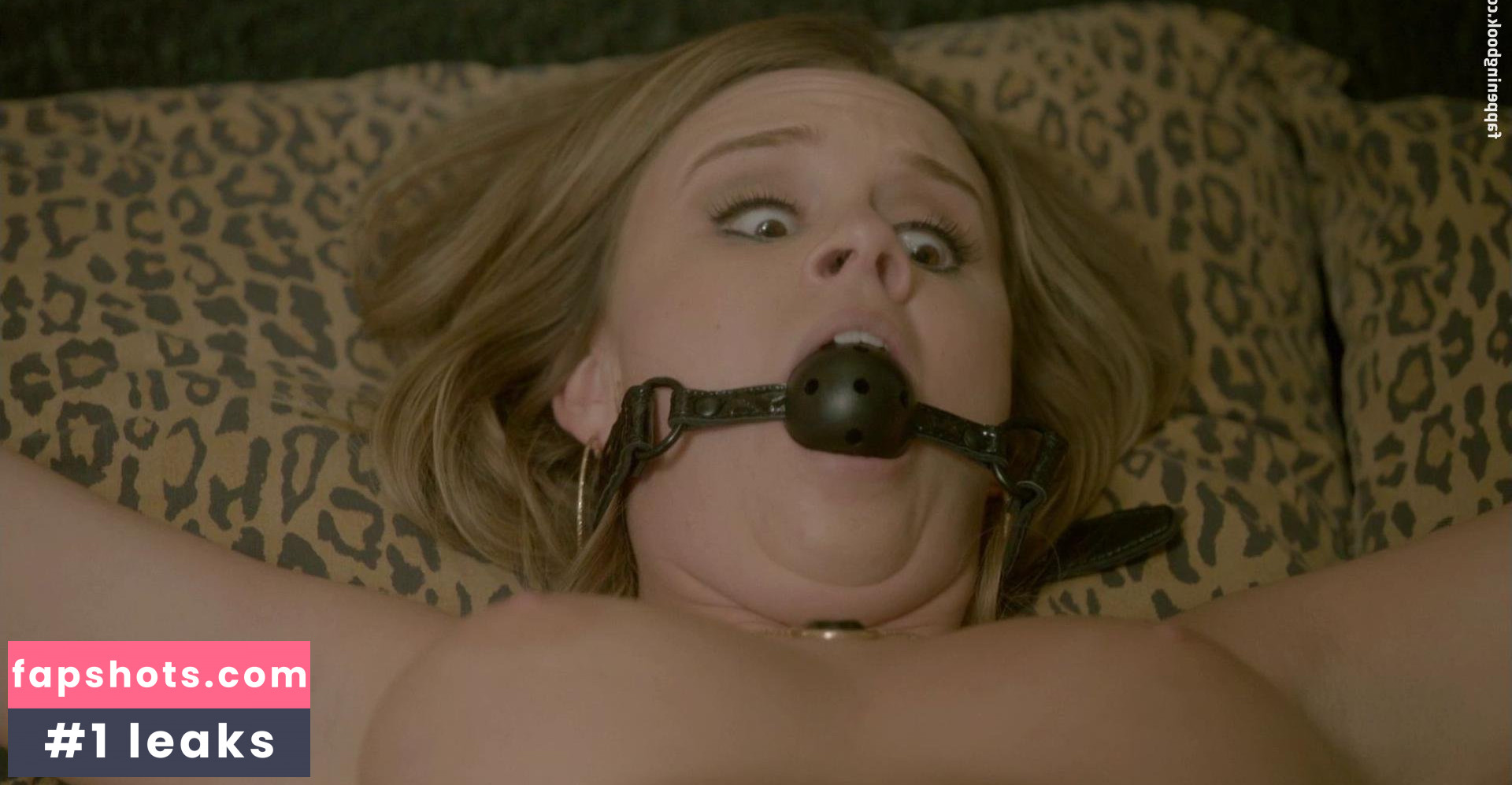 Alexis Adams gallery photo #52