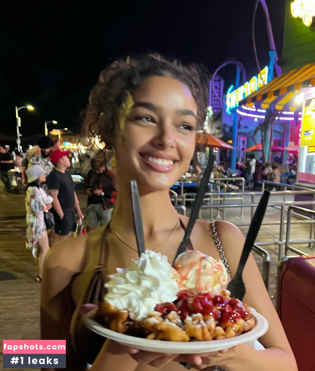 Alexis Carrington Nude Leaks OnlyFans Photos #16 - LeakJerk