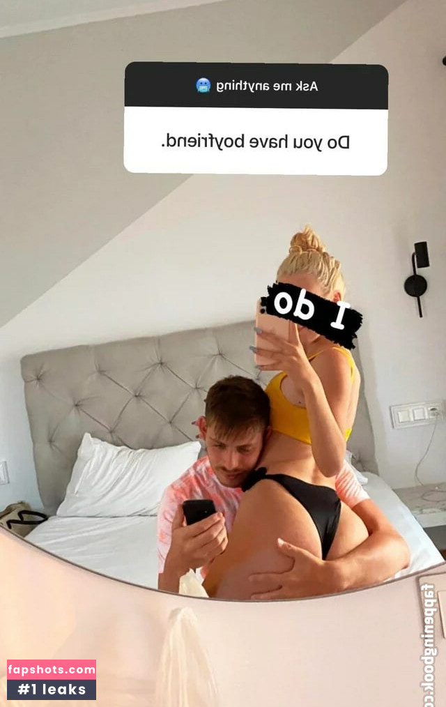 Alexis Feather nude babe gallery