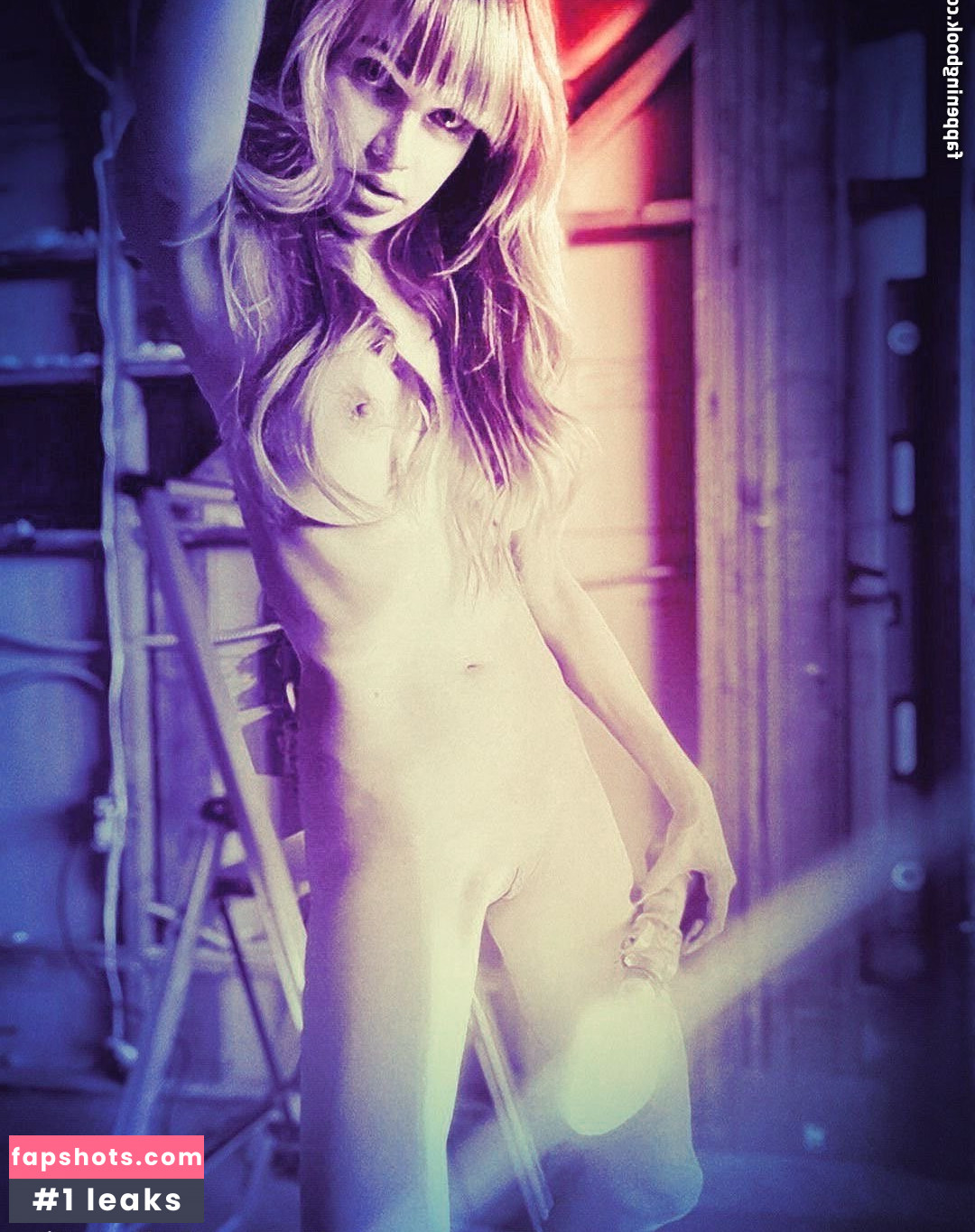 Alexis Kline gallery photo #156