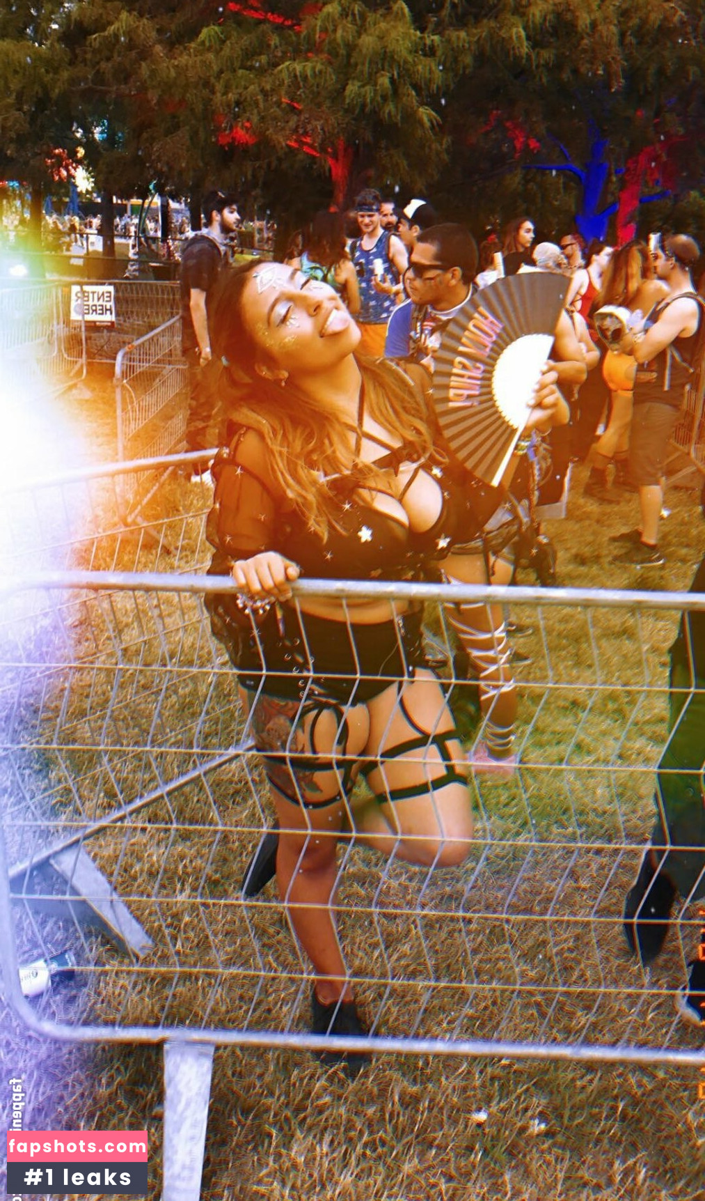 Alexis gallery photo #21